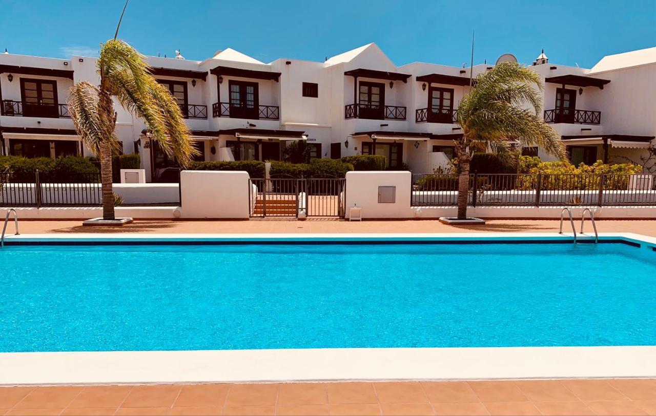 Lovely Casa Felicidad, Swimming Pool, Wifi X Private Garden Holiday home