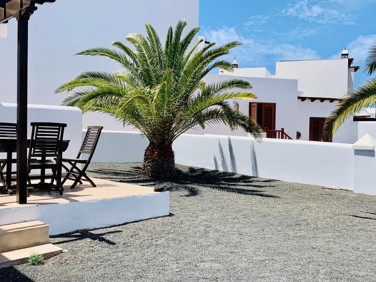 Lovely Casa Felicidad, Swimming Pool, Wifi X Private Garden Hébergement de vacances Playa Blanca (Lanzarote)