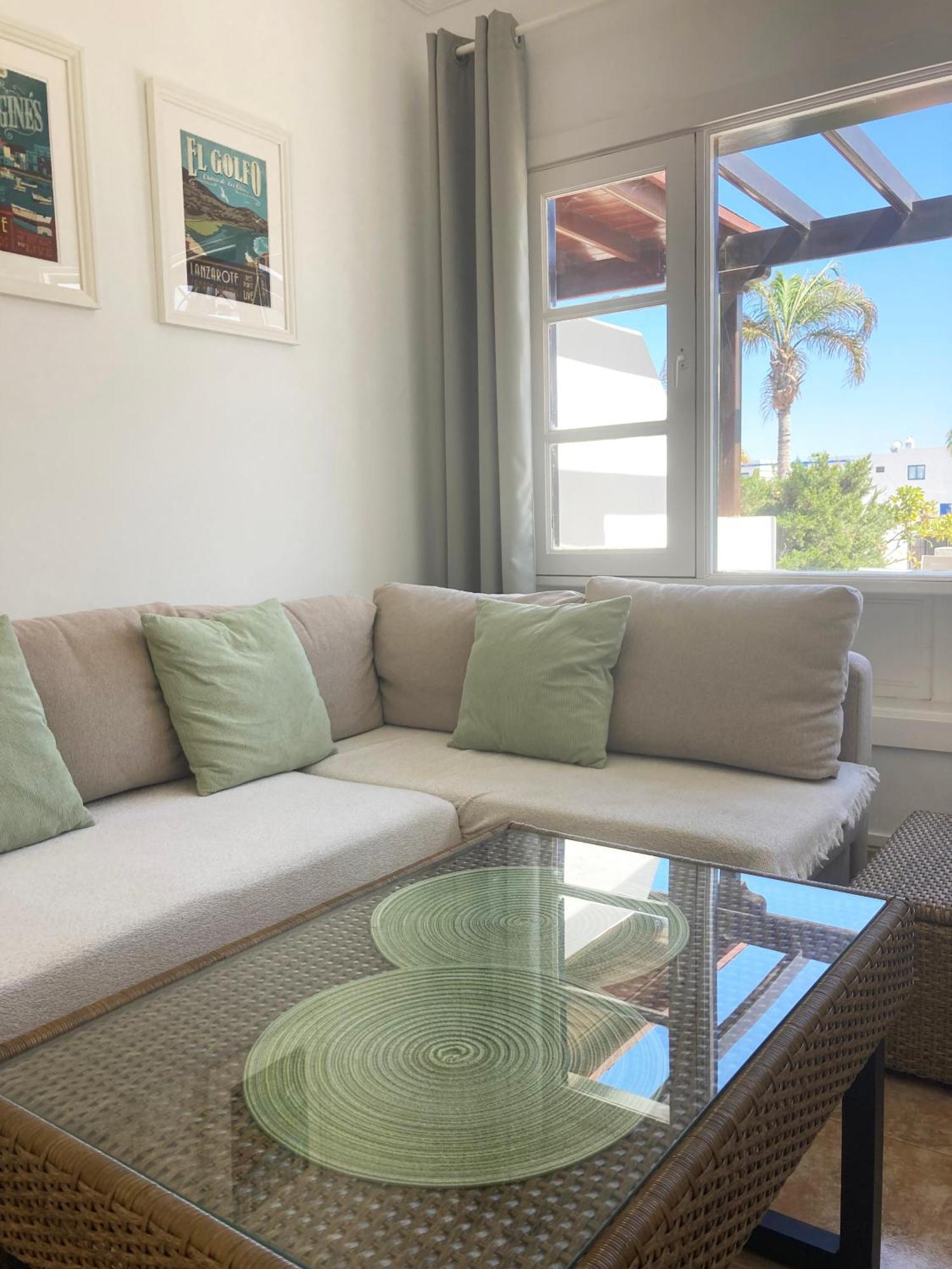 Lovely Casa Felicidad, Swimming Pool, Wifi X Private Garden Holiday home