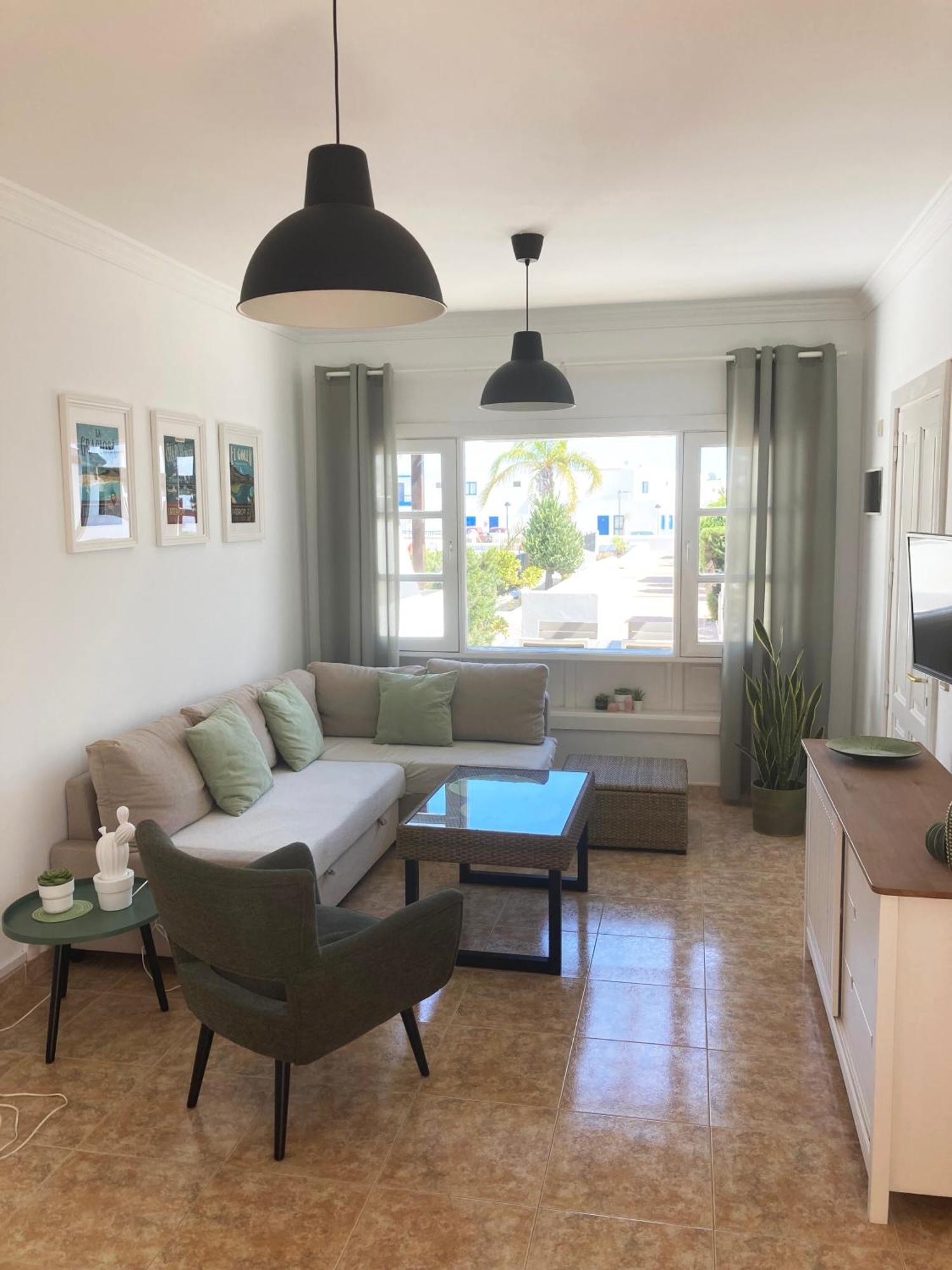 Lovely Casa Felicidad, Swimming Pool, Wifi X Private Garden Ferienhaus *
